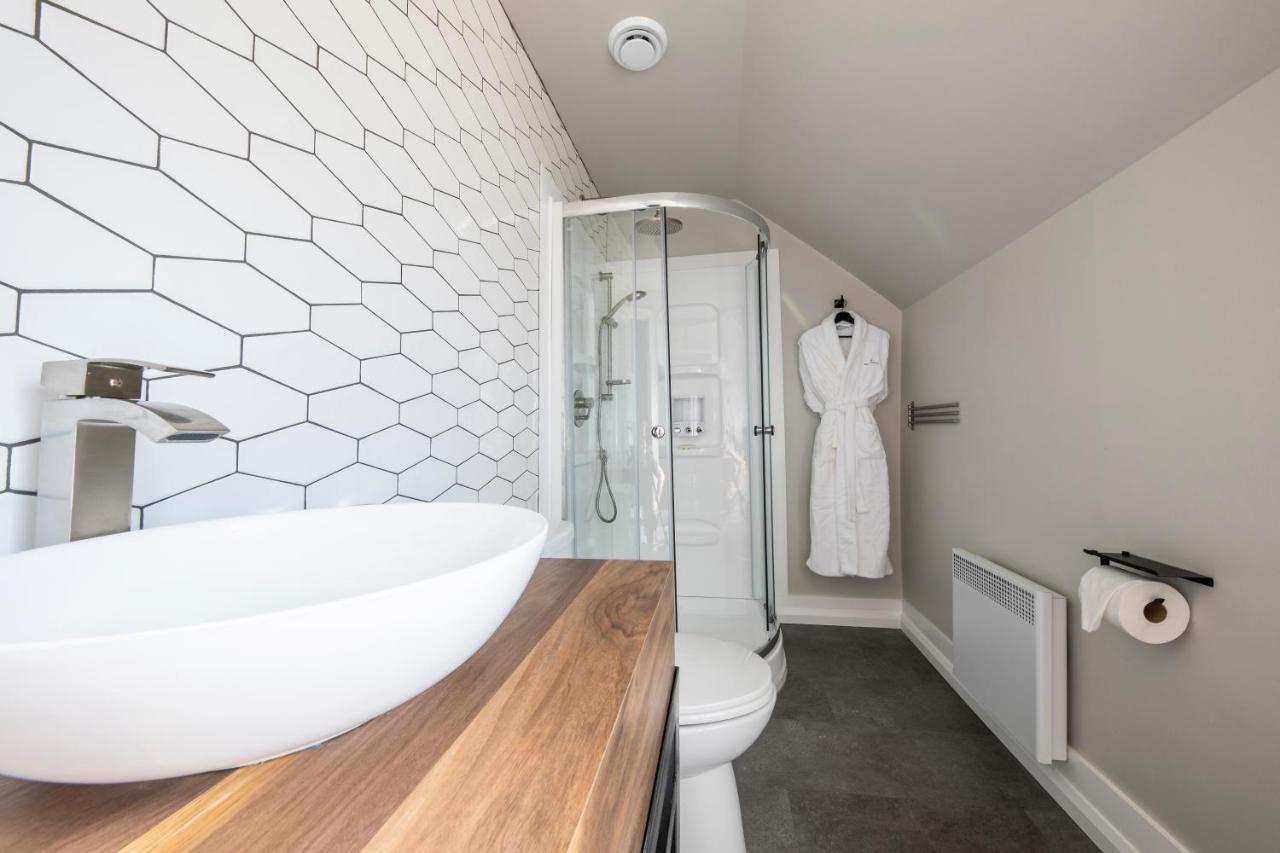 Square Victoria Maison Hoteliere East Angus Exterior foto